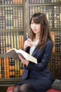 弁護士 田畑 麗菜(たばた れな)